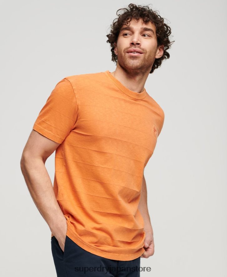 オーガニックコットンのヴィンテージテクスチャーTシャツ 男性 Superdry 衣類 オレンジ 2J62PZ21