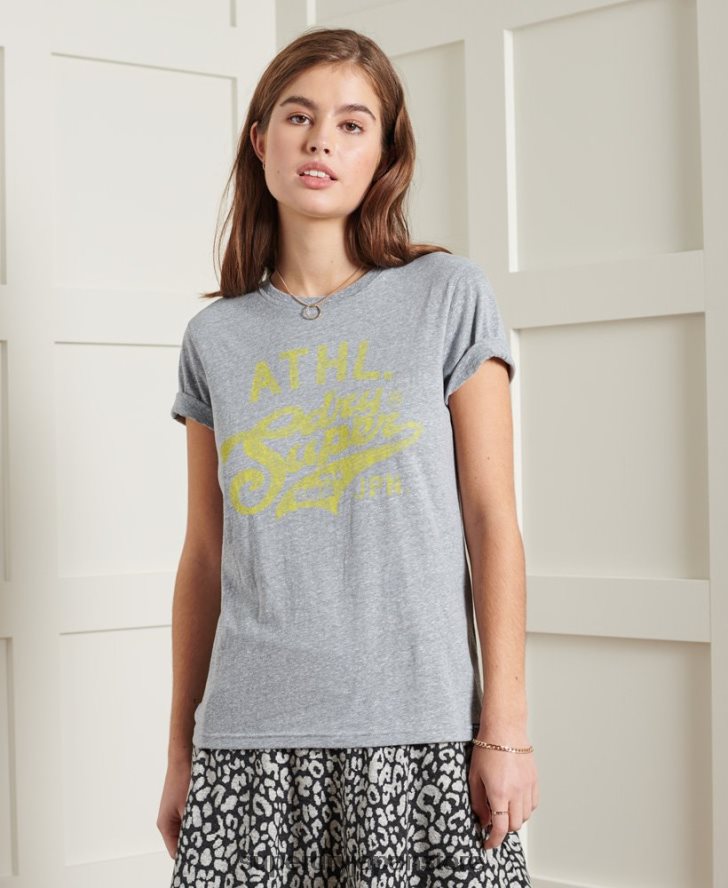 クラシックなTシャツをリメイク 女性 Superdry 衣類 ライトグレー 2J62PZ2787