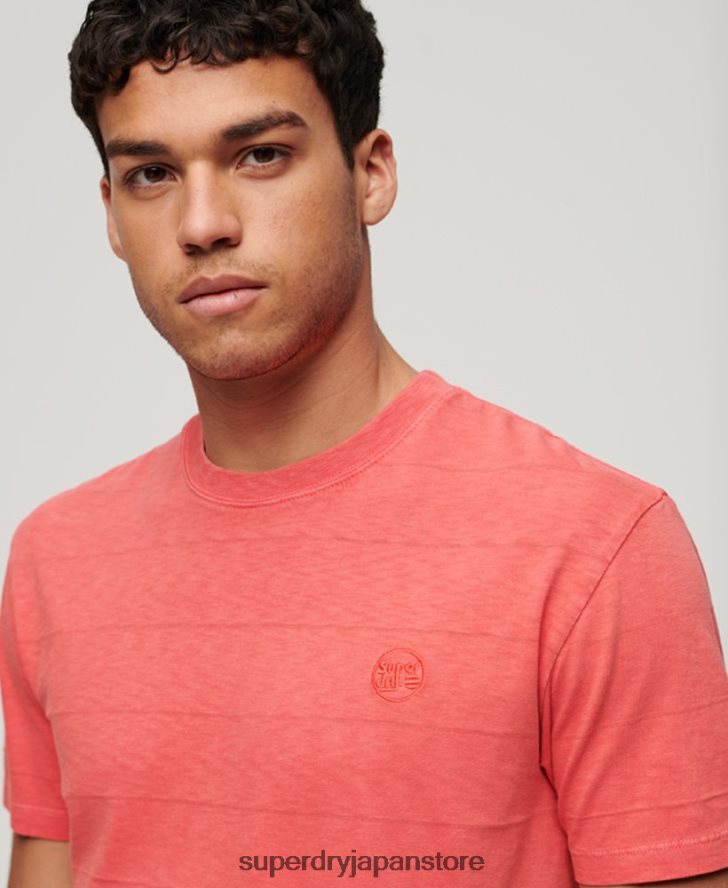 オーガニックコットンのヴィンテージテクスチャーTシャツ 男性 Superdry 衣類 ピンク 2J62PZ31