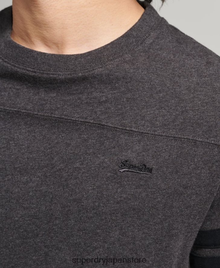 オーガニックコットン エッセンシャルロゴ クォーターバック Tシャツ 男性 Superdry 衣類 濃い灰色 2J62PZ4887