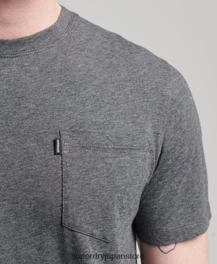 オーガニックコットン クルーネック スラブポケット Tシャツ 男性 Superdry 衣類 濃い灰色 2J62PZ4910