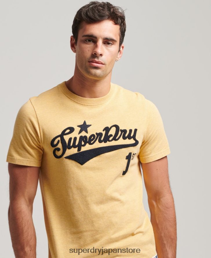 ヴィンテージスクリプトスタイルカレッジTシャツ 男性 Superdry 衣類 黄色 2J62PZ4922