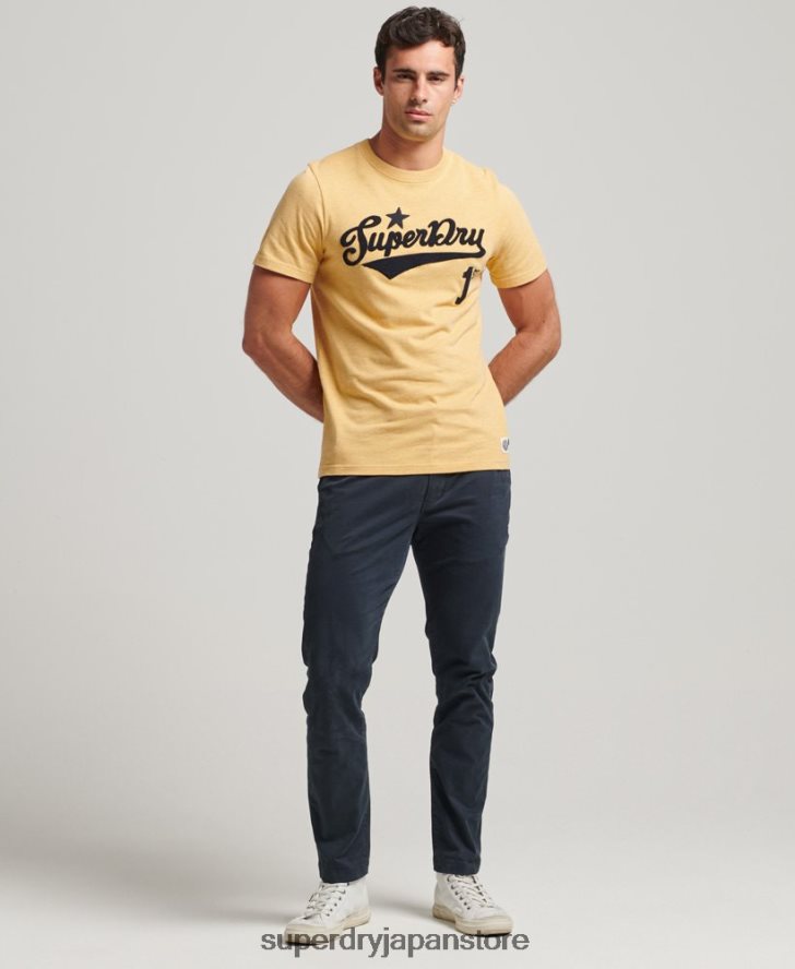 ヴィンテージスクリプトスタイルカレッジTシャツ 男性 Superdry 衣類 黄色 2J62PZ4922