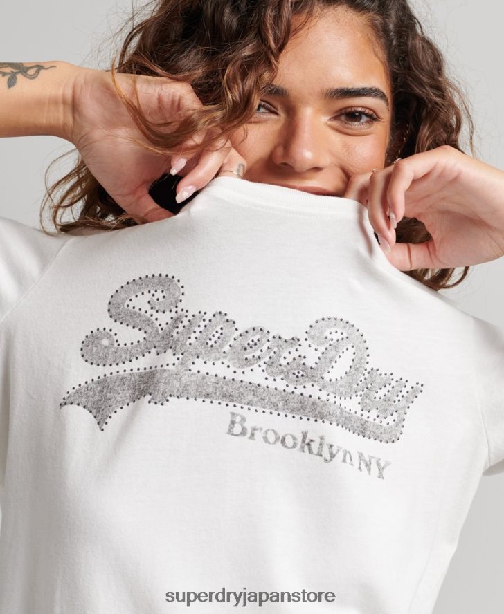 装飾グラフィックロゴ Tシャツ 女性 Superdry 衣類 クリーム 2J62PZ6188