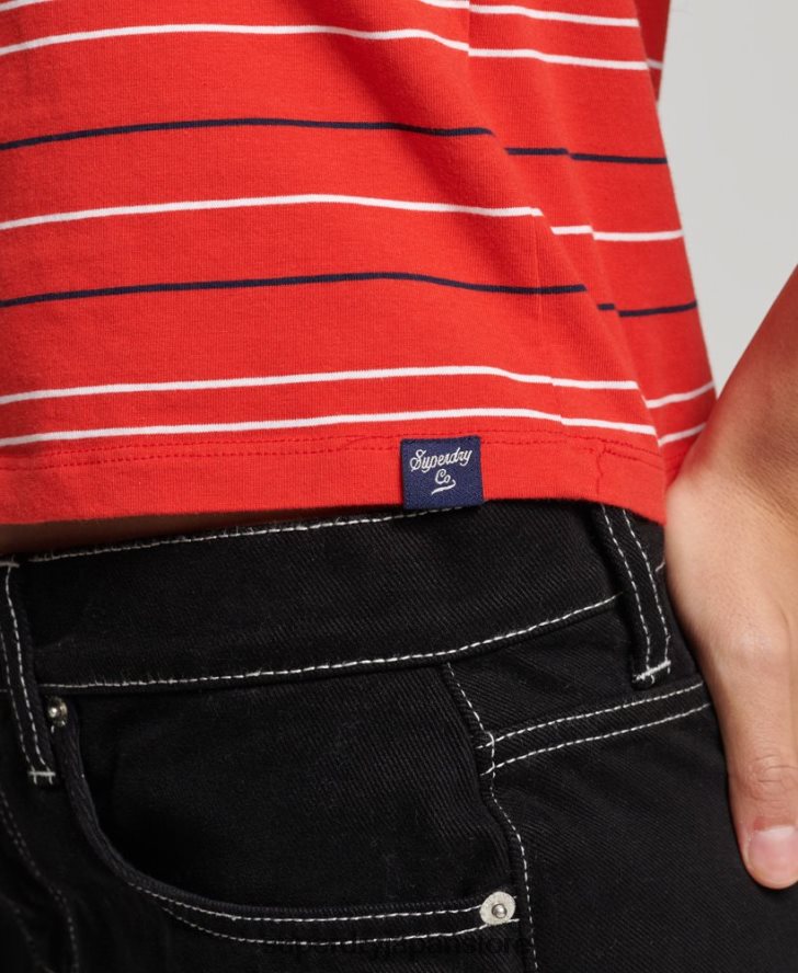 ヴィンテージ クロップド T シャツ 女性 Superdry 衣類 赤 2J62PZ6195