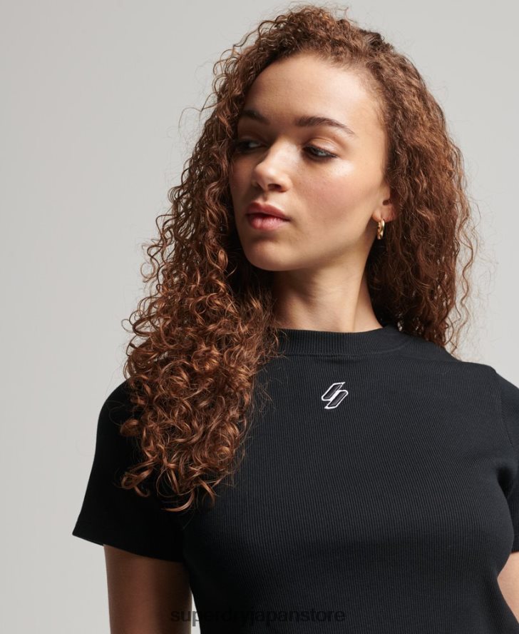 オーガニックコットン エッセンシャル フィット クロップ Tシャツ 女性 Superdry 衣類 黒 2J62PZ6222
