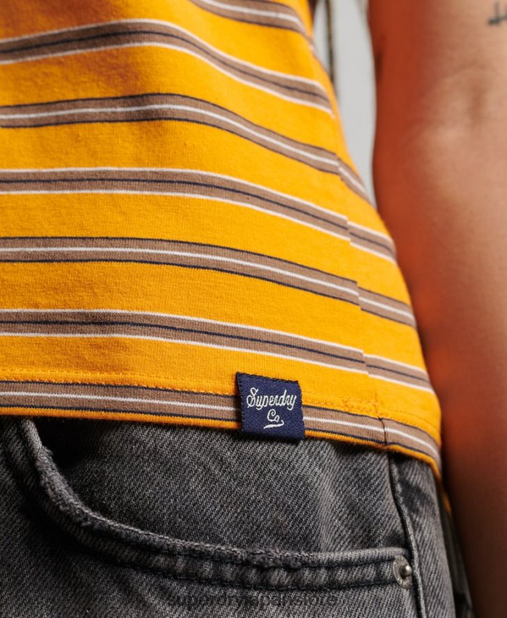 ヴィンテージ クロップド T シャツ 女性 Superdry 衣類 金 2J62PZ6252
