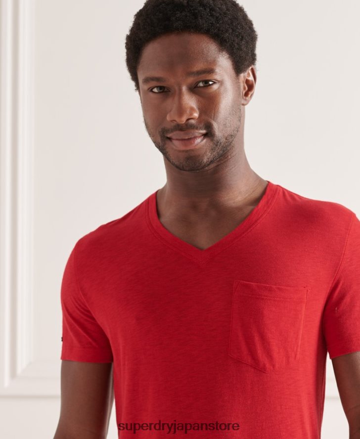 オーガニックコットン Vネック スラブポケット Tシャツ 男性 Superdry 衣類 赤 2J62PZ4834